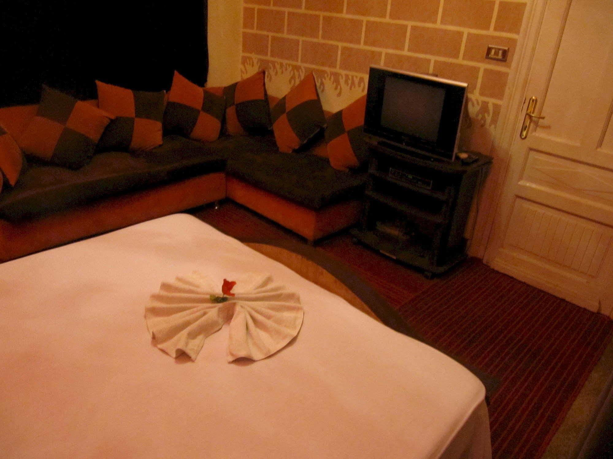 City Plaza Hostel Cairo Exterior foto